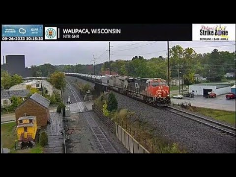 Waupaca Nelson's Strike Zone Live Railcam - Waupaca, WI #SteelHighway