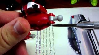 Toy customizing: Metal pin removal from joints