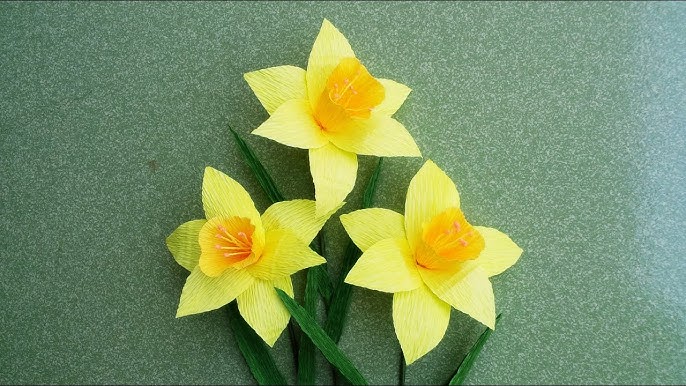 . Crepe Paper Flower Kit Daffodil