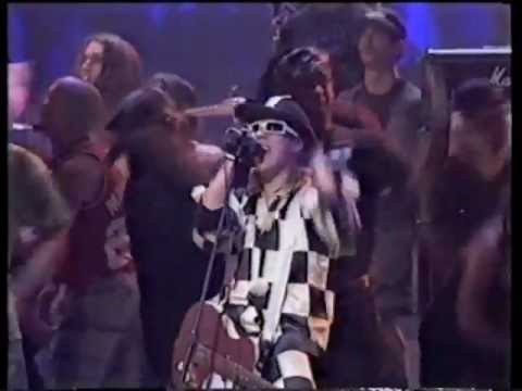 Red Hot Chili Peppers - 09-09-92 MTV VMA&#039;s - Give it Away