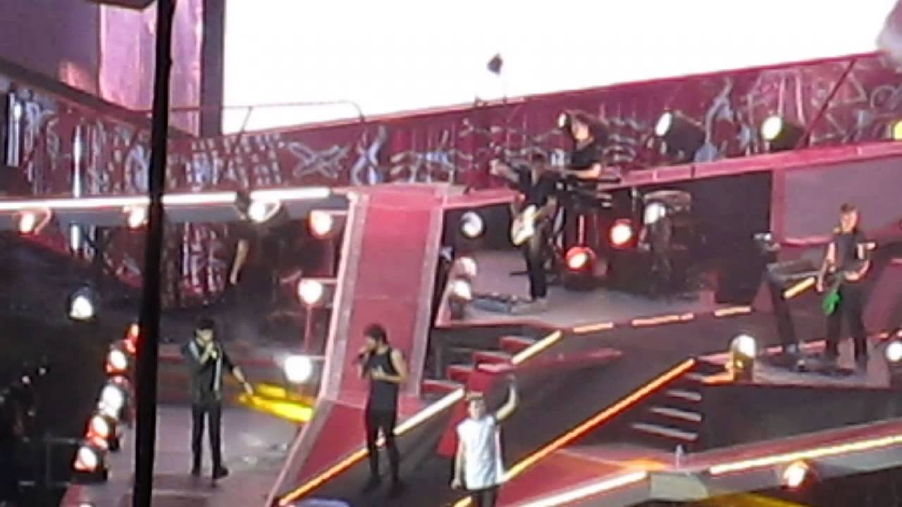 One Direction, What Makes You Beautiful - June 16th 2014, Copenhagen