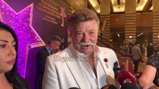 Nuri̇ Alçobaba Olmak İsti̇yorum Eski̇den Ünlü Olmak Bu Kadar Kolay Deği̇ldi̇