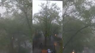 There was a huge thunderstorm ⛈️⛈️😳😳😱😱 in [New York City United States]