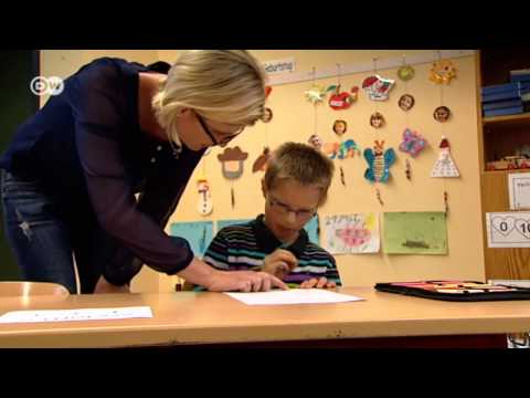 Video: Unterrichten Behinderter Kinder