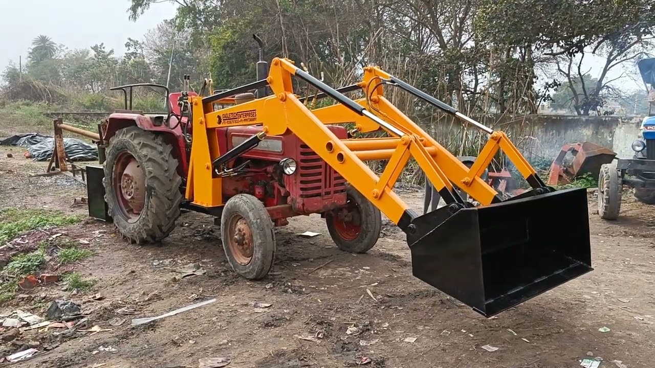 Mahindra 265 Tractor Loader