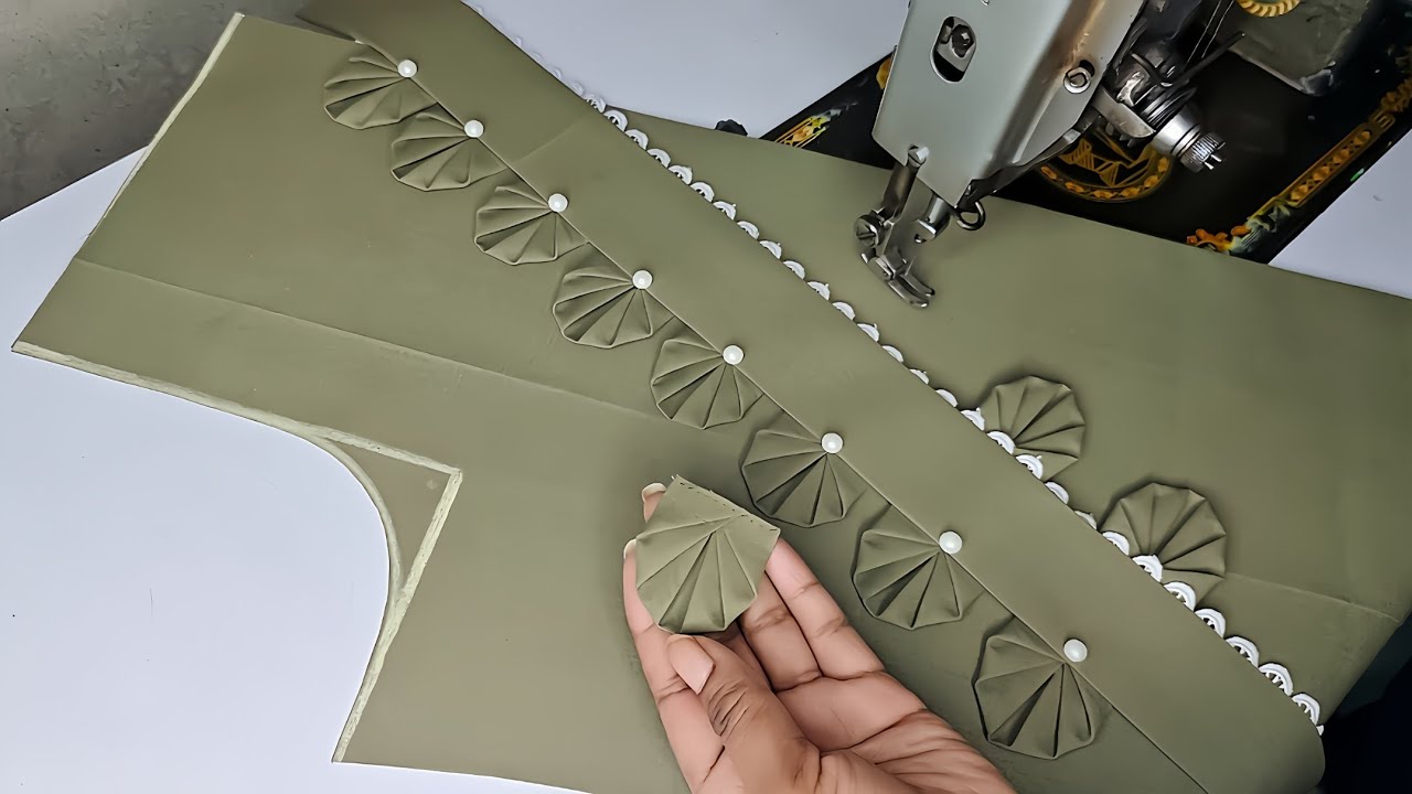 लाखों में एक neck design की फैशन को कर दे फेल trending kurti neck design 