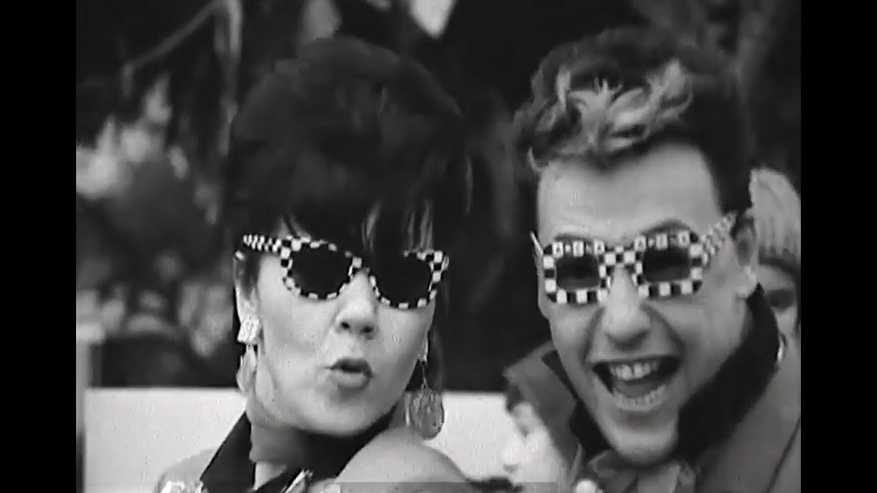 Rock and Roll katlan - Filmhíradó részlet 1982 dec