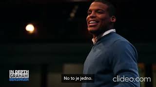 Cam Newton simulates play calling, imitates Peyton Manning (Czech subtitles)