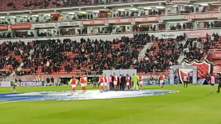 Salida de Independiente ante Talleres (2022)