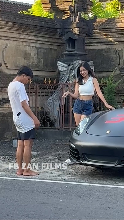 cewek cantik imut lucu ini terpikat gembel sultan