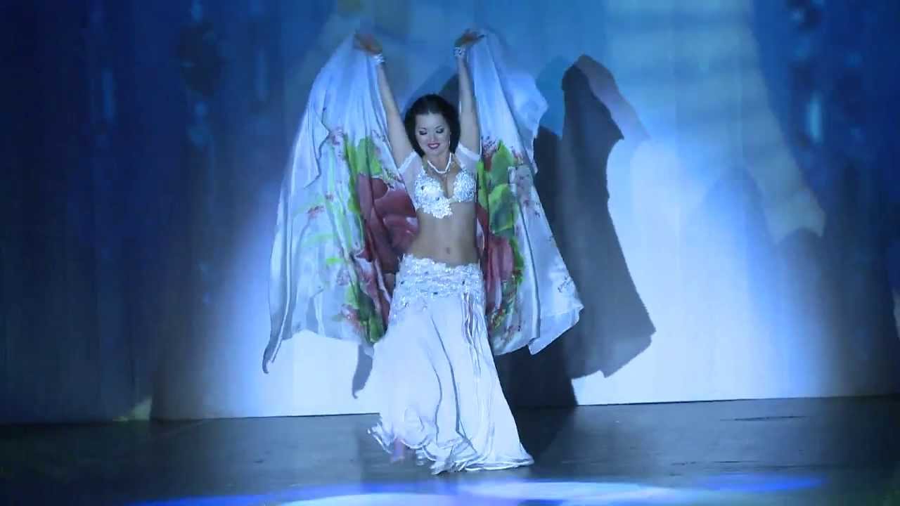 Marta Korzun - Entrada de Armen Kusikian, december 2013