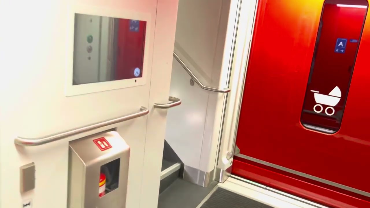 IR15 Nach Genf Flughafen wartet am Freitag um 