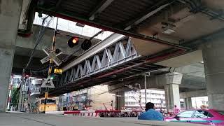 GEA4524 ทำขบวนรถพิเศษสินค้าหีบห่อวัตถุด่วนที่ 986 สุไหงโกลก - กรุงเทพฯ