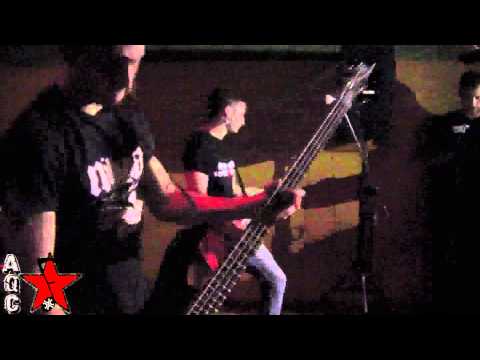 Donkey Punch - Pub Coco's (Selaya)