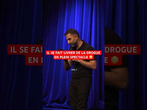 Il se fait livrer de la drogue en plein spectacle