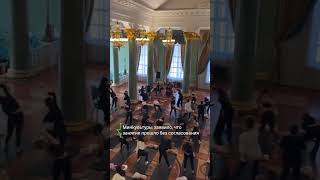 Пилатес в театре оперы и балета. Минкультуры проведет проверку