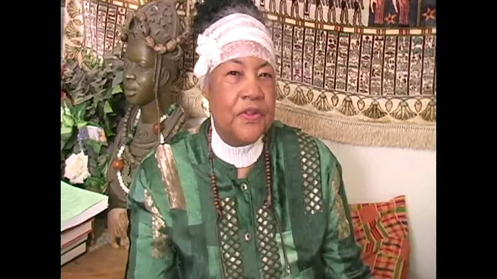Dr Rosalind Jeffries