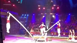 Life sized human seesawing from Xing Yunwei with the acrobatic group of China by Международное сообщество артистов цирка 1,957 views 5 years ago 1 minute, 1 second