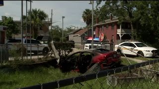 Young car thieves accused of stealing Kia from home, crashing it near Jacksonville gas station d...