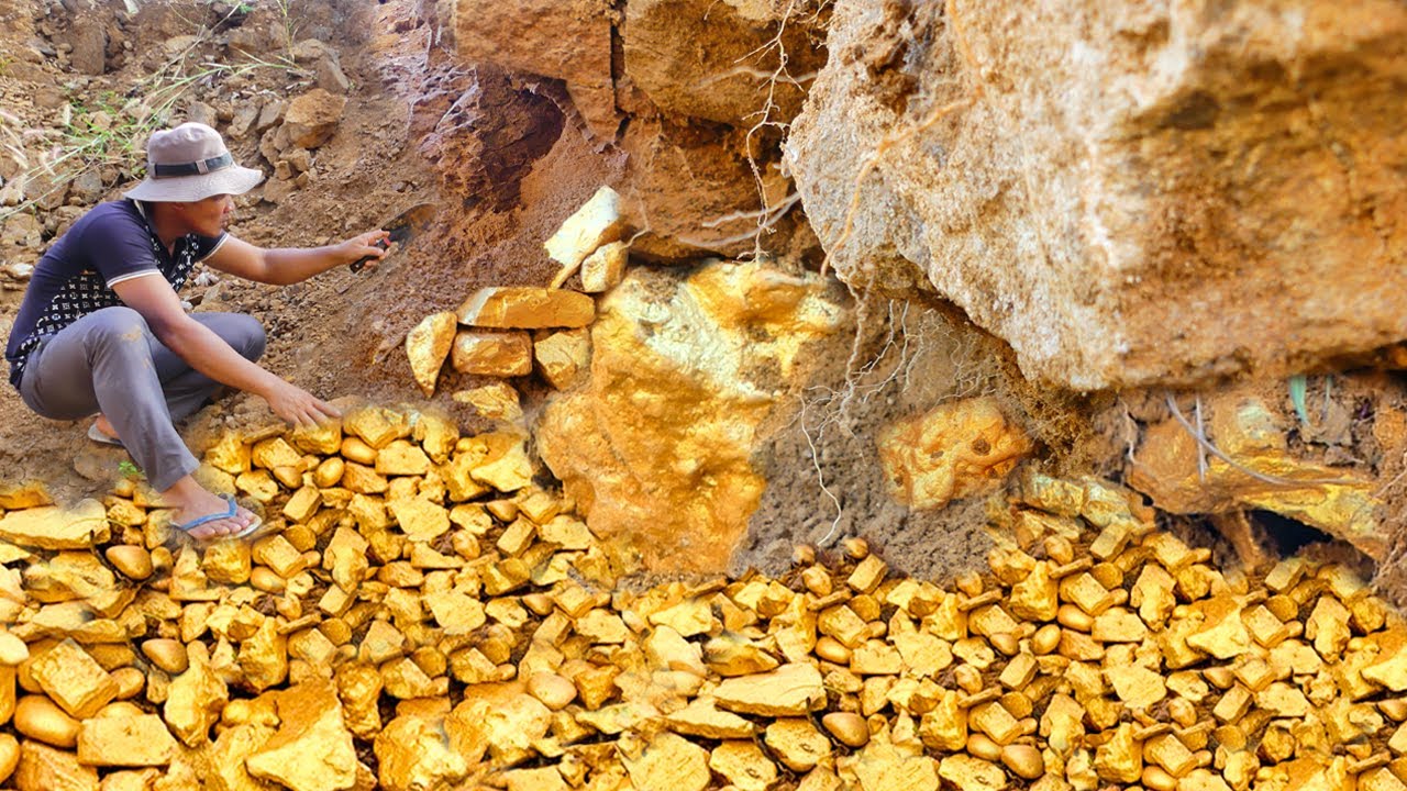 Amazing day! found a lot of gold under stone gold miner so excite