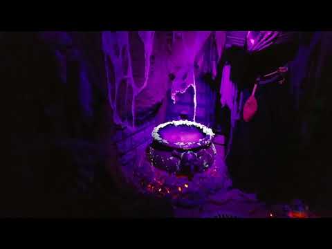 2017 Wicked Bones Haunted Yard daytime walk through with no actors