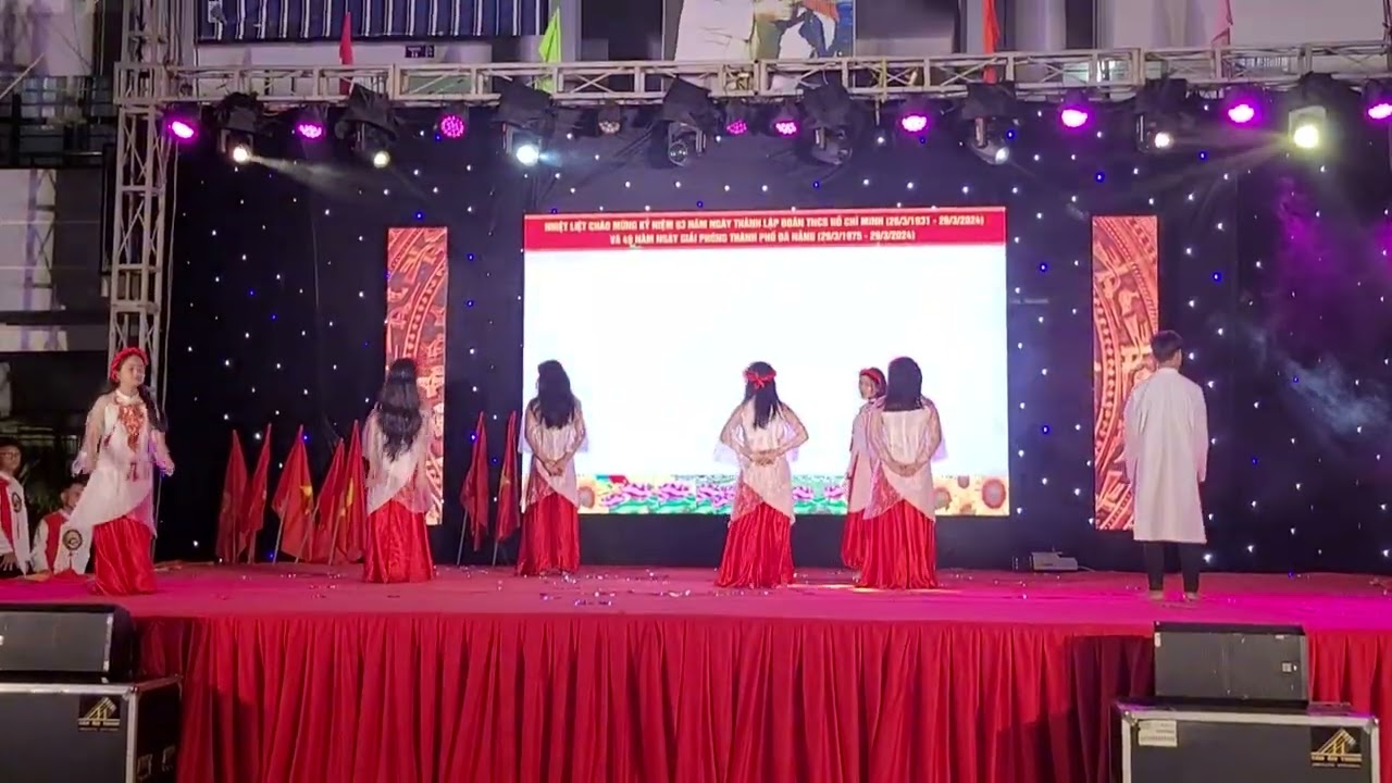 MASHUP MÚA THỊNH VƯỢNG VIỆT NAM SÁNG NGỜI   VIỆT NAM SẼ CHIẾN THẮNG LỚP 82