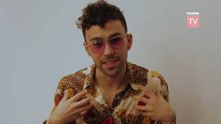 Vignette de la vidéo "ONE TO WATCH : UNE CONVERSATION x MAX SCHNEIDER - DA VIBE"