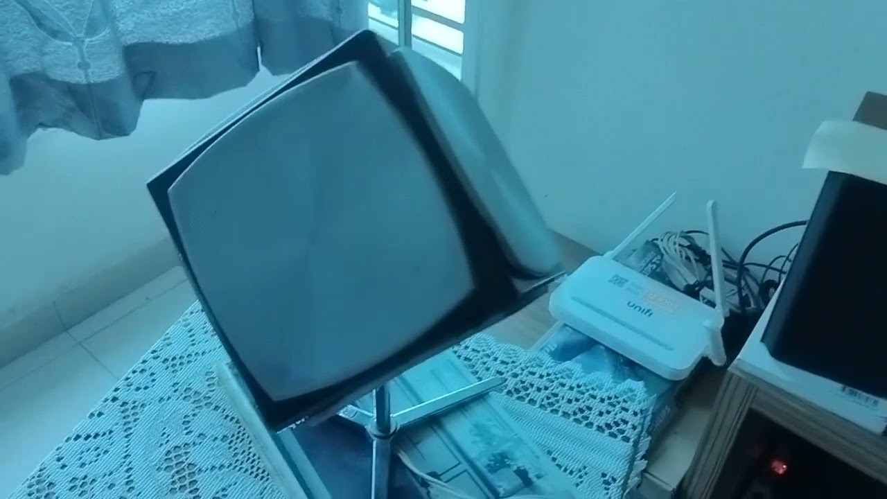 70s Grundig 700 Audiorama cube boxes speakers B&O amplifier + B&O CD player