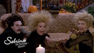 Hilda and Zelda are Looking for a Scare! by Sabrina The Teenage Witch 14,581 views 4 weeks ago 3 minutes, 34 seconds
