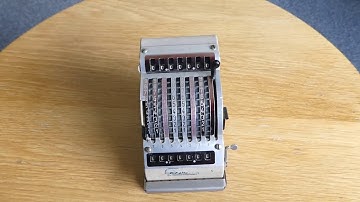 Resulta E7 mechanical calculator