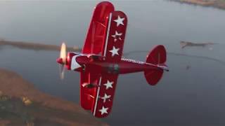 Pitts S-2B Breaking Formation