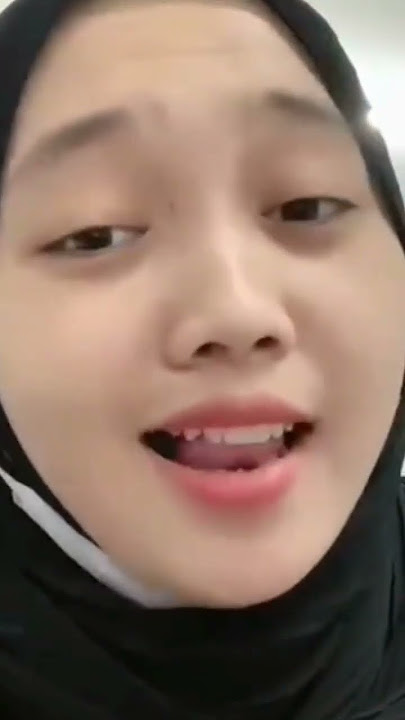 Yesi maria Lipsing#modelhijaber#hiburansegar#jogetseru#hijabcantik#danceshorts