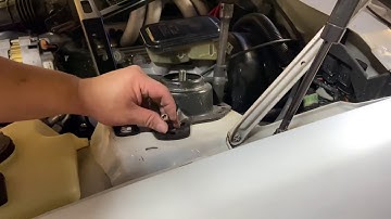 1992 Camaro gets Founders strut mounts.