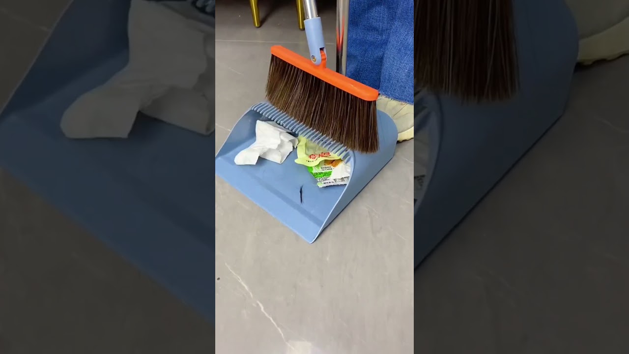 Plastic Small Dust Pan with Brush for Cleaning Tool Home and Kitchen Desktop Plastic Wet Dry Broom