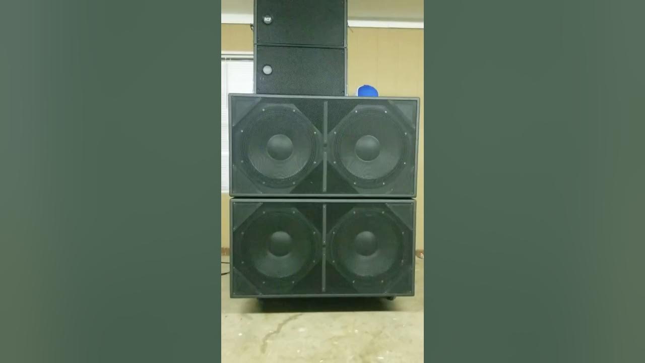 BassBoss ZV28 & RCF YouTube