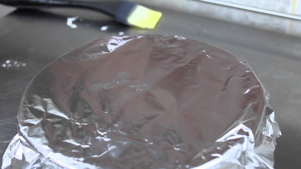 طريقة عمل بيتزا رقيقة جداً - طريقة عمل الصلصلة والعجينة