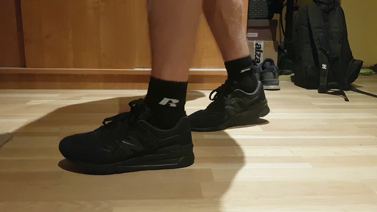 New Balance black unboxing on feet - YouTube