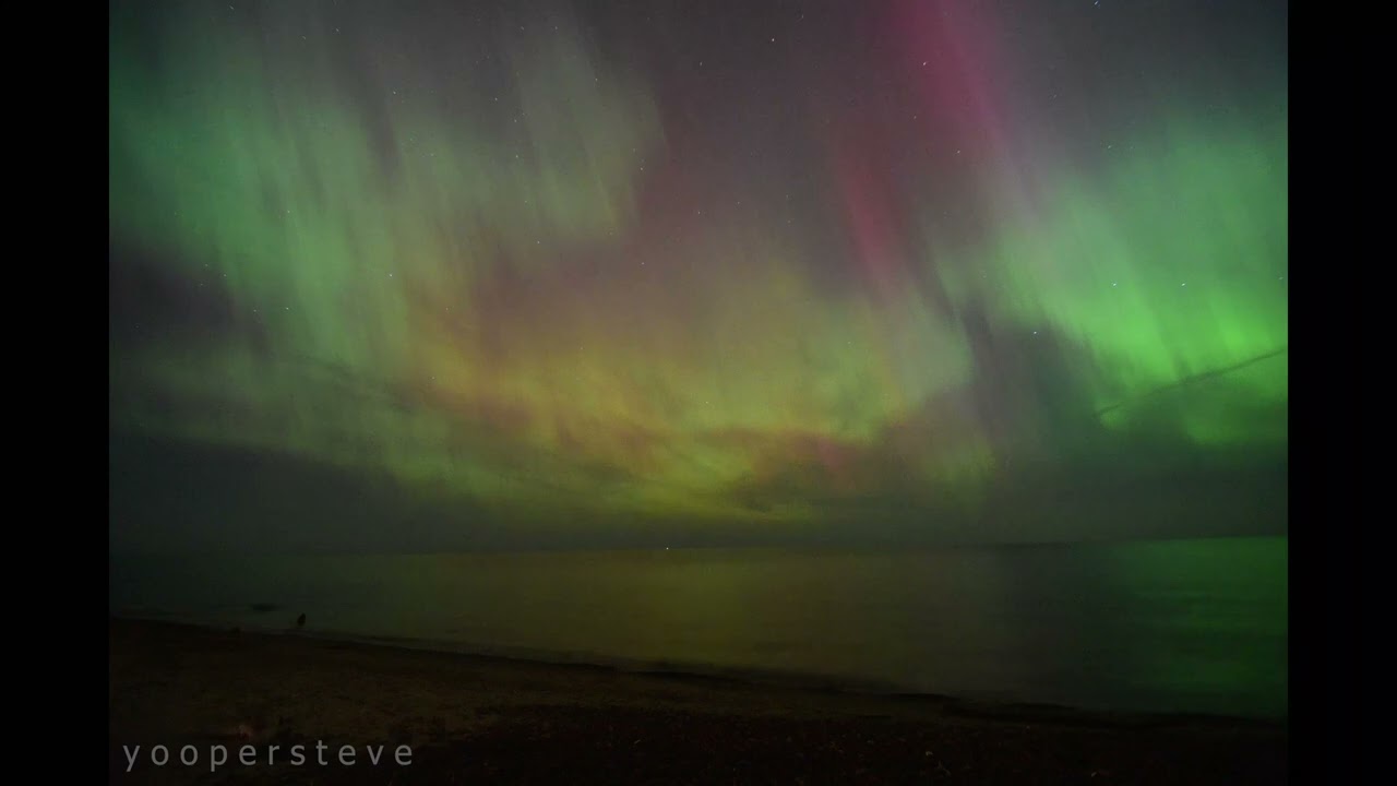 Northern lights timelapse Keweenaw Upper Peninsula 8.11.24
