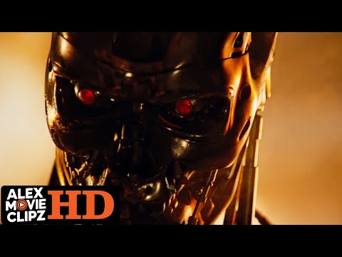 The Terminator - Sarah Connor and Kyle Reese vs T-800 Endoskeleton