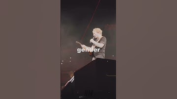 Ed Sheeran Messes Up on Stage