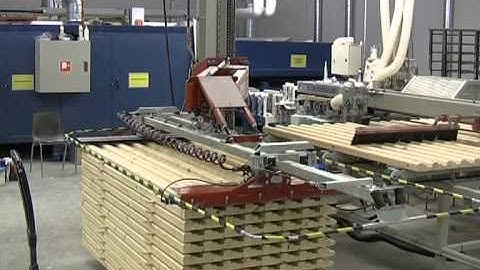 Pinomatic 1900 stackers