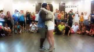 Видео: AFRO LATINA SEVILLA DANCE 2014- Enah Lebon @Alice 