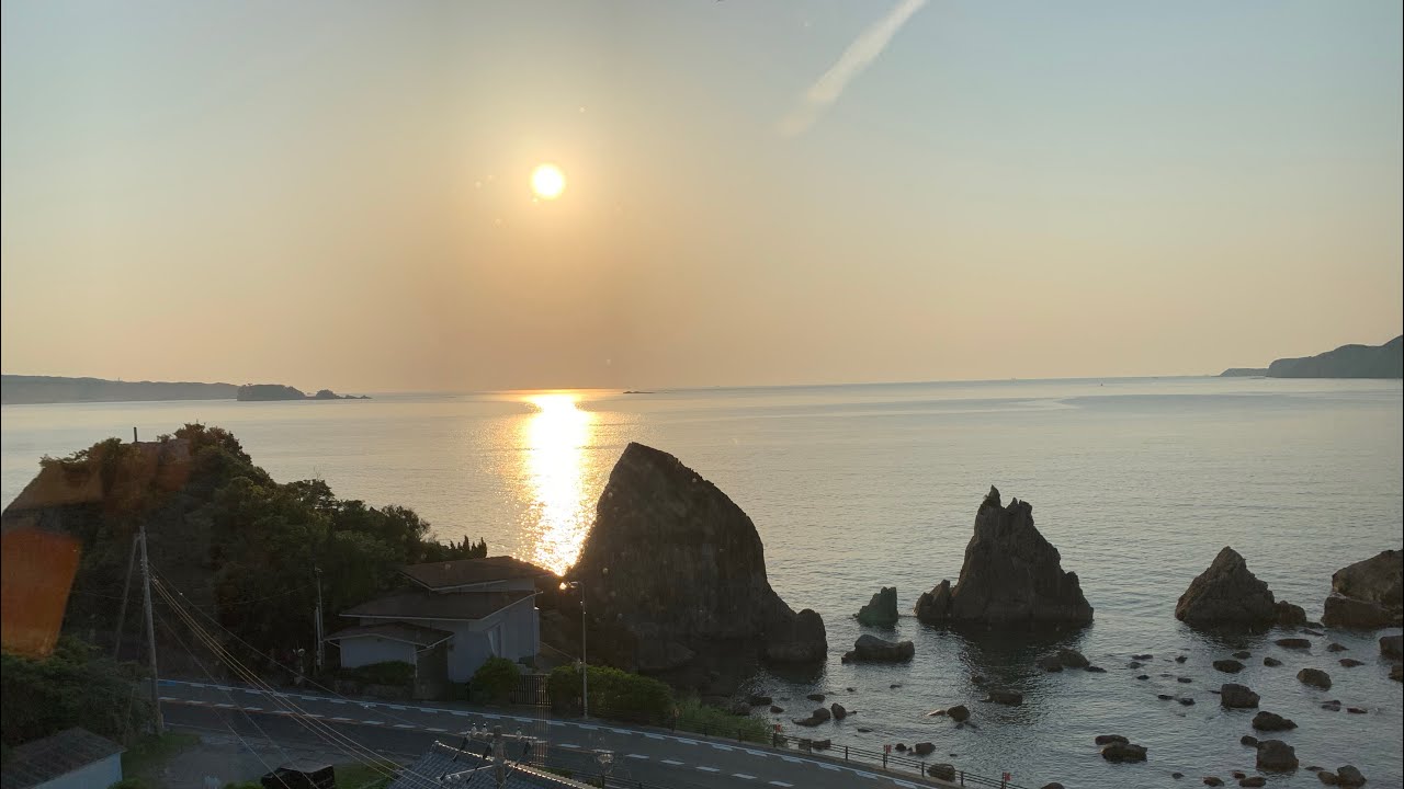 Hashiguiiwa Rocks Kushimoto (Sunrise From Marriott Hotel)