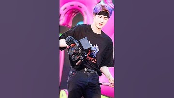 JIN BTS #bts #kpop #jin #dsylm #happy #echo #shortvideo #shorts #viral #music #kpop