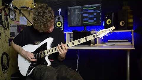 GUITAR RIFF ON MY NEW SUBZERO ROGUE VI BARITONE