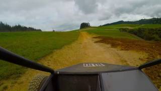barracudda x2 edge buggy going for a cruize