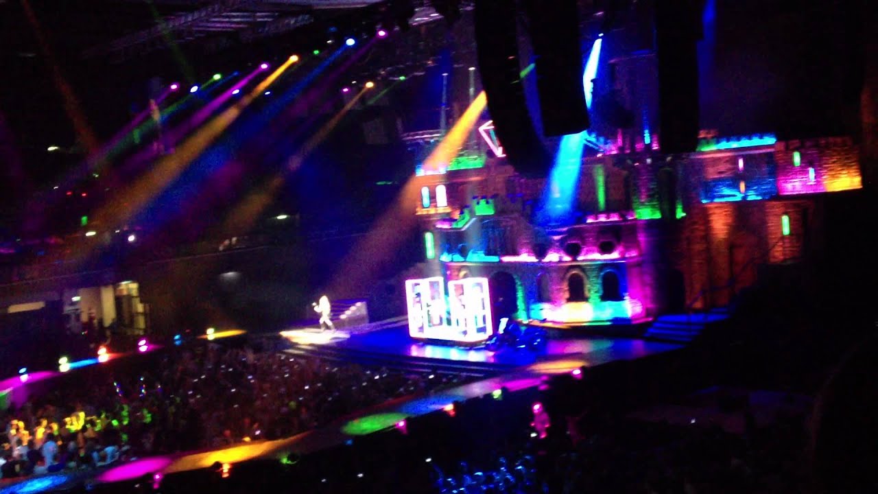 Lady Gaga -  Electric Chapel (LIVE Stadthalle Vienna)