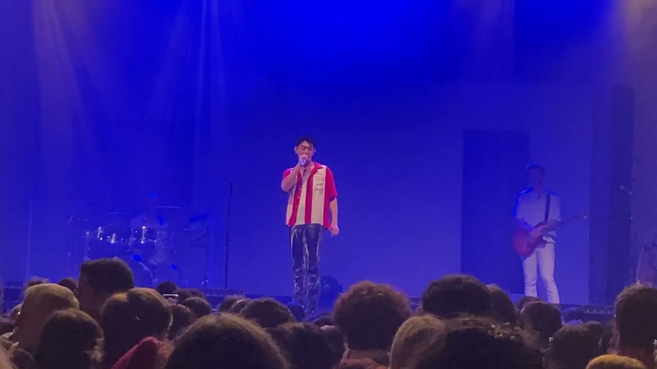 Eric Nam - House in a Hill Concert - Chatting (FanCam)
