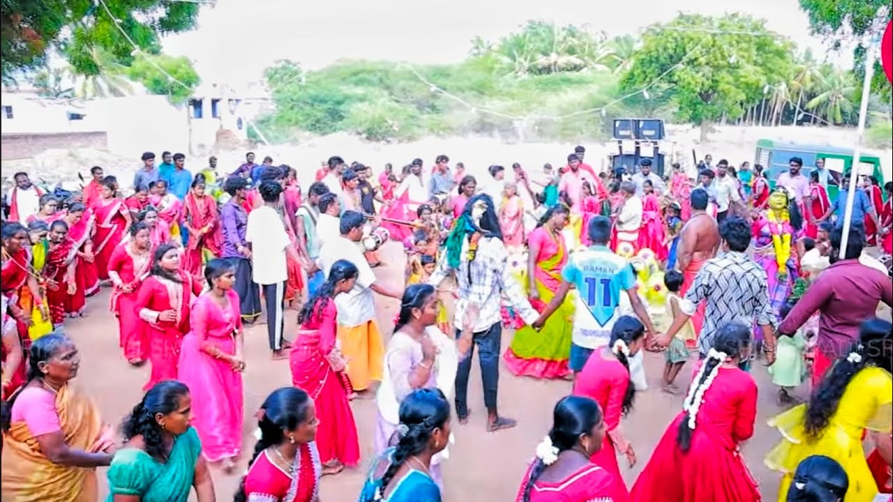 திருவம்பலபுரம் -பெண்கள் 🙏🏻மீது வந்த முத்தாரி அருள் 💥 கும்மிபாட்டு 👏🏻மூளைப்பாரி திருவிழா 🔥தசரா - 2025