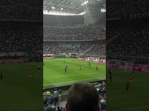 Video Inter Napoli 3 - 2. Iniziamo con il gol di Lautaro che accorcia le distanze.